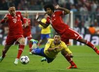 oxlade-chamberlain-arsenal-ribery-dante-bayern-munich