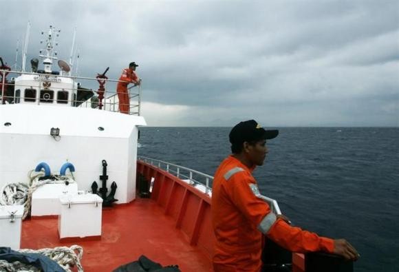 Searchers Depending On Satellite Data to Find Missing Malaysian Airlines