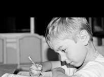 genius-child-reading-book