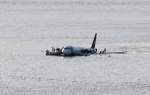 A picture from one of the fake CNN Twitter accounts (@OfficiaI_CNN).