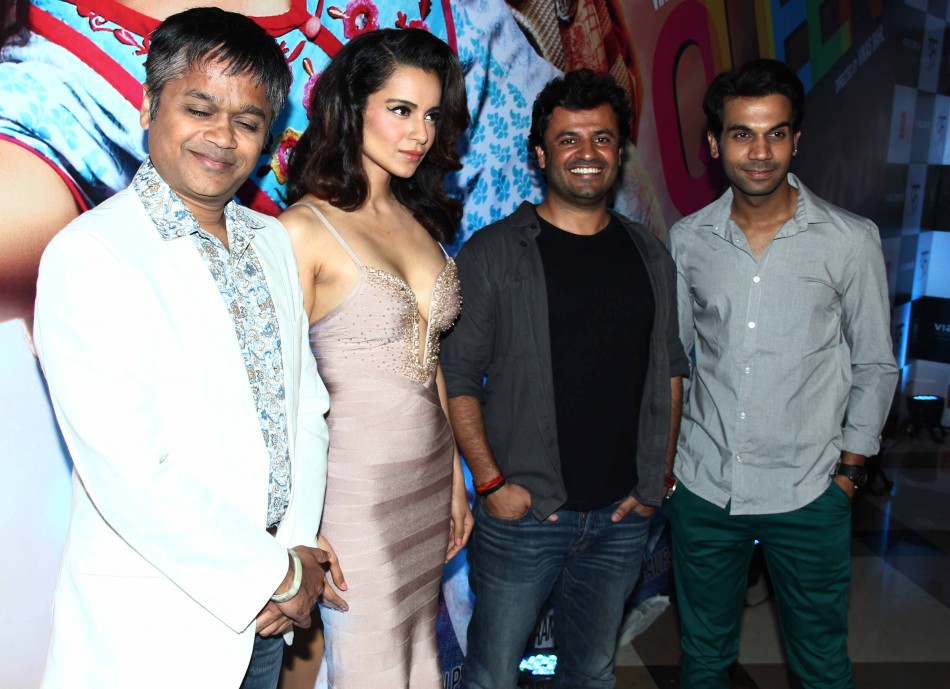 Kangna Ranaut and her taem celebrates the sucess of their film 'Queen'