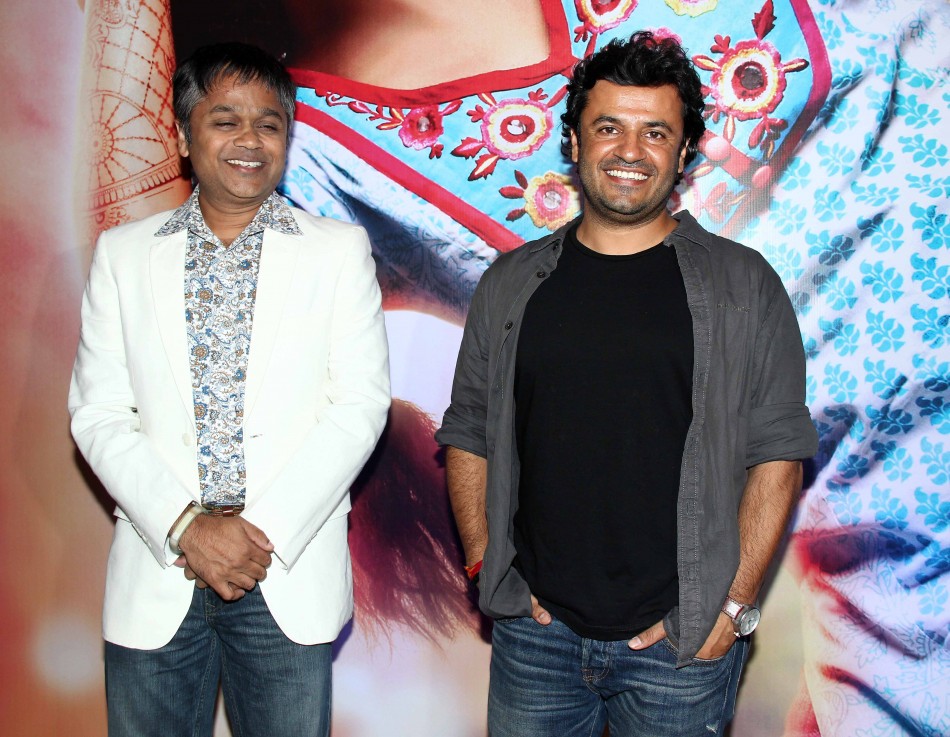 Kangna Ranaut and her taem celebrates the sucess of their film 'Queen'