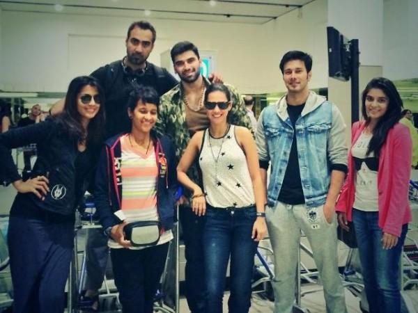 Rochelle Maria Rao (Centre) Evicted from Khatron Ke Khiladi Season 5