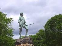 patriot039s-day-2014-statue-of-the-lexington-minuteman-on-the-lexington-green-in-lexington-massachusetts-photo-wikimedia-commons-wuserdaderot