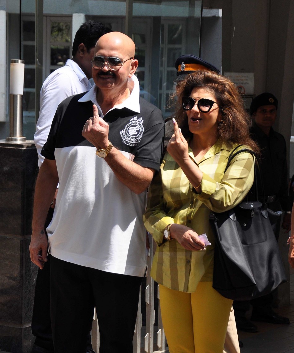 Bollywood celebrities cast their vote for Lok Sabha Election