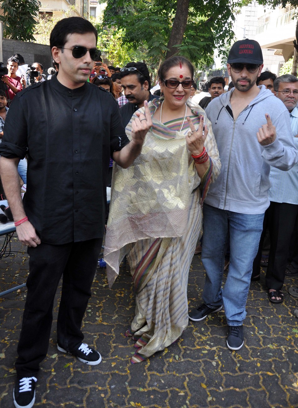 Bollywood celebrities cast their vote for Lok Sabha Election