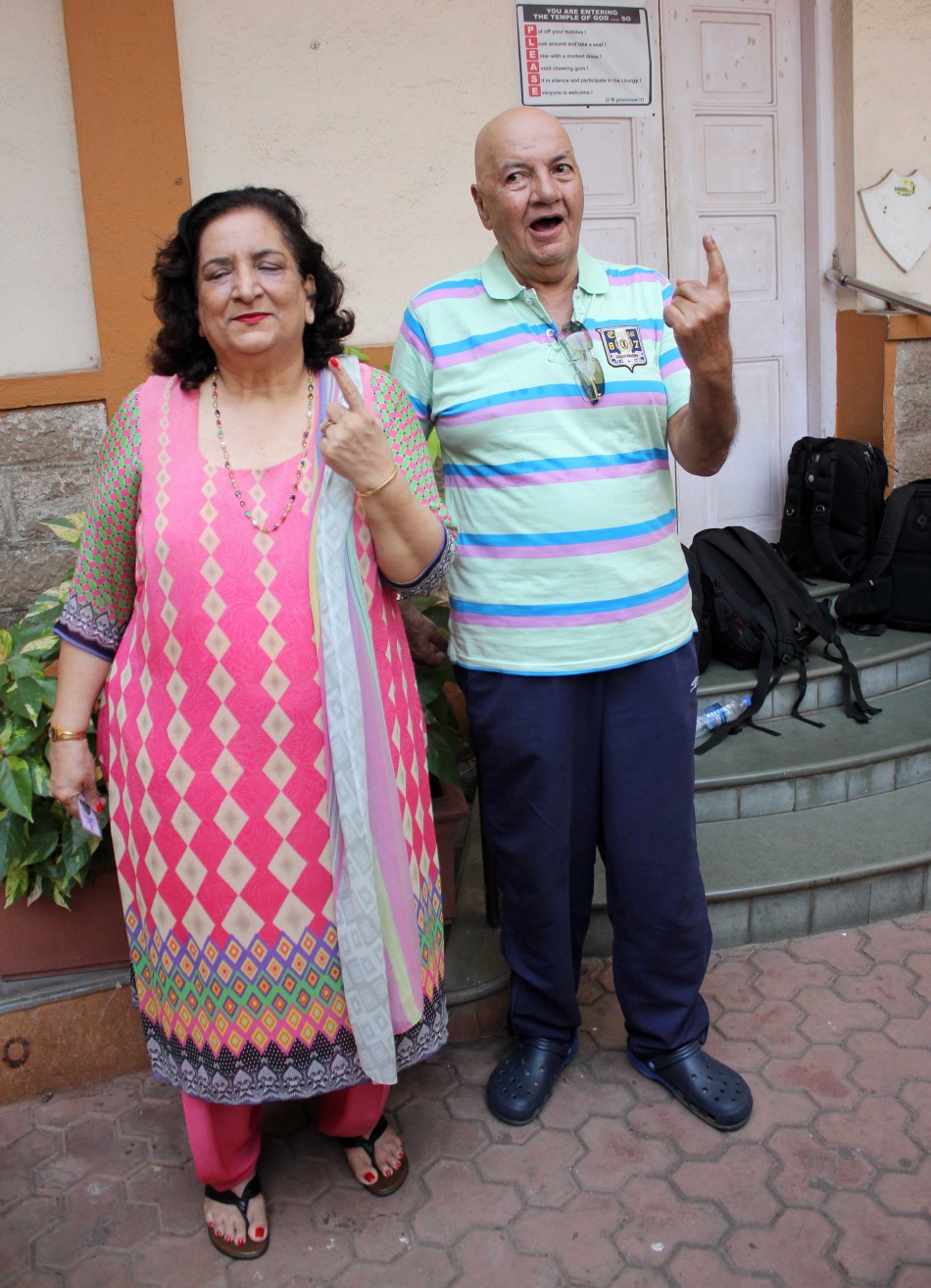 Bollywood celebrities cast their vote for Lok Sabha Election