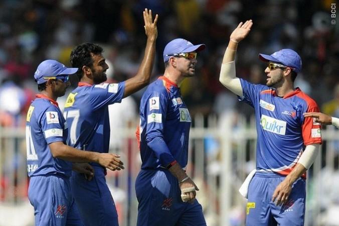 Delhi Daredevils players celebrate a Mumbai Indians wicket, 27 April. Pal Pillai/IPL/SPORTZPICS Unadkat Pietersen Parnell Delhi Daredevils