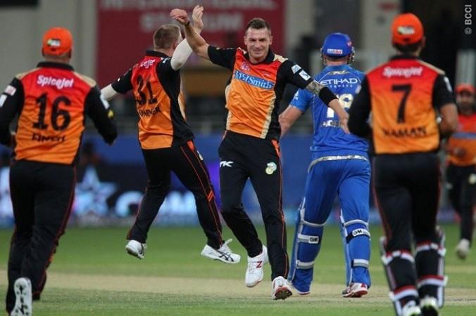 Sunrisers Hyderabad fast bowler Dale Steyn celebrates after picking up Mumbai Indians all-rounder Corey Anderson, 30 April. Ron Gaunt/IPL/SPORTZPICS Dale Steyn Sunrisers Hyderabad