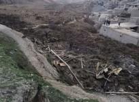 afghanistan-landslide-has-left-2100-dead-and-4000-displaced-photo-reuters