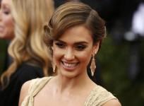 actress-jessica-alba-arrives-at-the-metropolitan-museum-of-art-costume-institute-gala-benefit-celebrating-the-opening-of-quotcharles-james-beyond-fashionquot-in-new-york