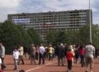 france-blows-up-apartment-block-in-spectacular-demolition