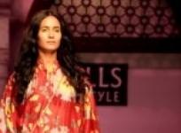 anupama-dayals-gulabi-splendor-wifw-ss-14