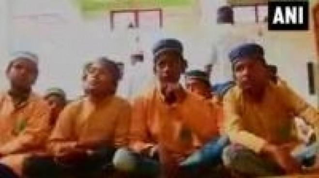 People go beyond caste, faith while celebrating Diwali