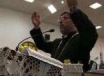flight-of-iraq-christians-resumes-amid-surge-in-unrest