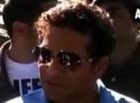 sachin-tendulkar-enjoys-family-vacation-after-retirement
