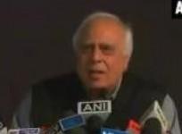 kapil-sibal-slams-modi-for-making-tall-claims-about-gujarats-development-model