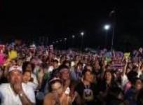 defiant-thai-protesters-snub-pm-talks-plea