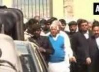 fodder-scam-sc-issues-notice-to-cbi-on-lalus-bail-plea-defers-hearing-till-dec-13