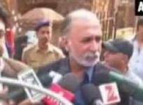 will-cooperate-with-investigation-tarun-tejpal-outside-crime-branch-office