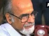 manmohan-singh-pays-homage-to-ik-gujral