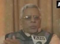 sushma-swarajs-demand-for-ak-gangulys-resignation-draws-mixed-reactions