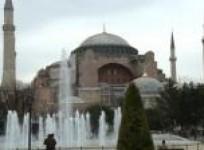 istanbul-landmark-rekindles-religious-tensions