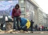 pro-european-union-protesters-continue-to-rally-in-kiev