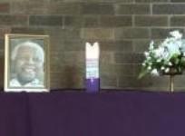 south-africa-unites-in-prayer-and-song-for-mandela