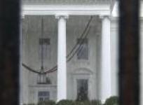 snow-keeps-federal-workers-at-home-in-us-capital