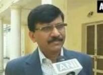 congress-is-full-of-flatterers-sanjay-raut