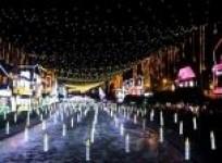 christmas-lights-dazzle-in-medellin-colombia