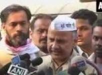 bjp-and-congress-trying-to-pervert-anna-alleges-sisodia