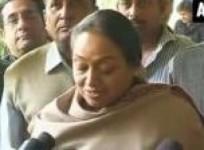 pm-top-politicos-pay-homage-to-sis-ram-ola