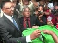 madagascar-seeks-end-to-crisis-in-vote-for-new-president