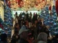 battle-of-the-christmas-decorations-for-hong-kong-malls