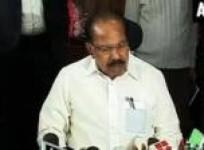 veerappa-moily-takes-additional-charge-as-environment-minister