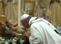 pope-francis-celebrates-first-christmas-eve-mass