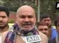 auto-union-gives-7-days-alternative-to-kejriwal-for-rolling-back-cng-prices