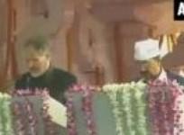 arvind-kejriwal-swears-in-as-delhis-seventh-chief-minister