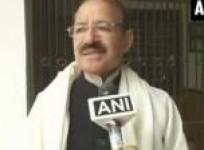 aap-says-modi-gandhi-disastrous-for-nation-bjp-congress-condemns