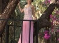 celebrity-style-evelyn-sharma