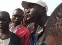 c-africans-rally-in-bangui-as-rebel-turned-president-quits