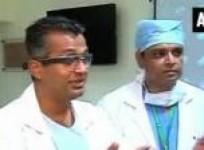 us-based-nri-doctor-successfully-performs-surgery-in-jaipur-with-help-of-google-glass
