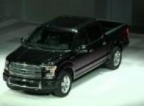 ford-unveils-aluminum-clad-f-150-pickup-at-auto-show