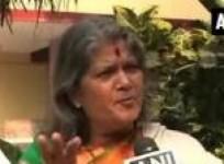 up-police-ensure-stern-action-against-cops-caught-on-camera-baton-charging-women