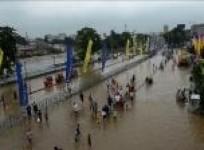 floods-displace-30000-in-jakarta