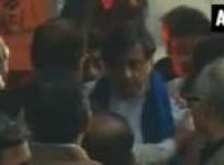 sunanda-pushkar-cremated-at-lodhi-road-crematorium