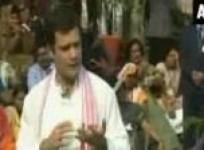 rahul-gandhi-interacts-with-women-to-seek-their-suggestions-for-partys-manifesto