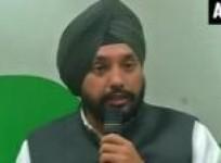 dpcc-chief-arvinder-singh-lovely-hits-out-at-aap